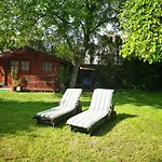 City Camping& Apartman &bungalow Konukevi 3*