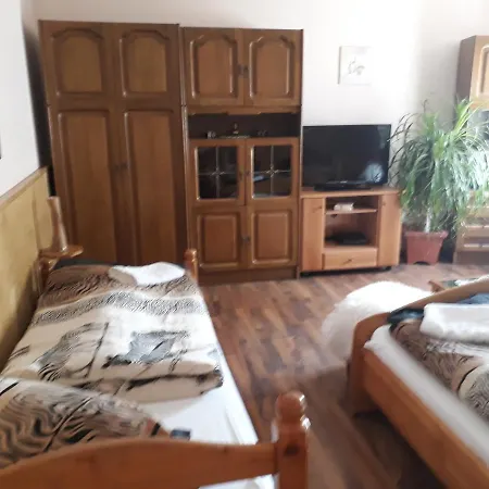 City Camping& Apartman &bungalow *
