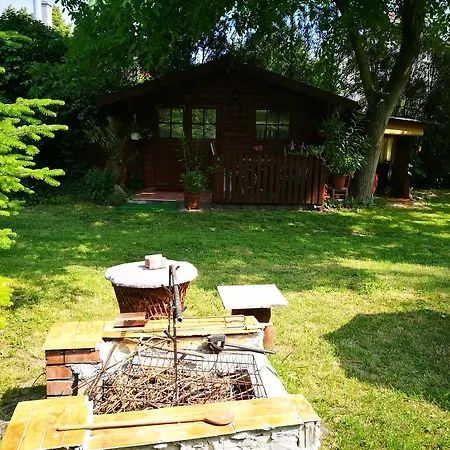City Camping& Apartman &bungalow *