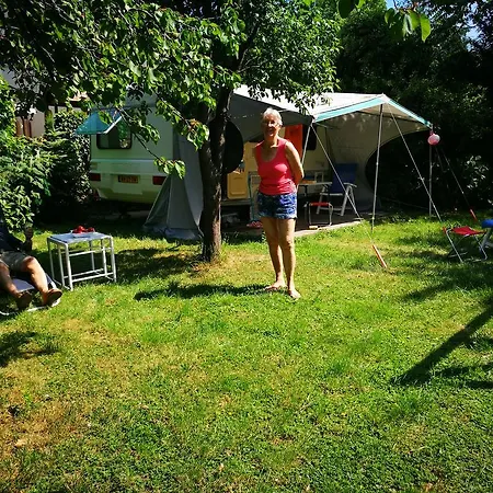 Camping& &bungalow