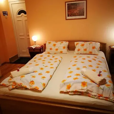 City Camping& Apartman &bungalow 3*