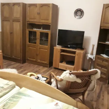Camping& &bungalow Győr
