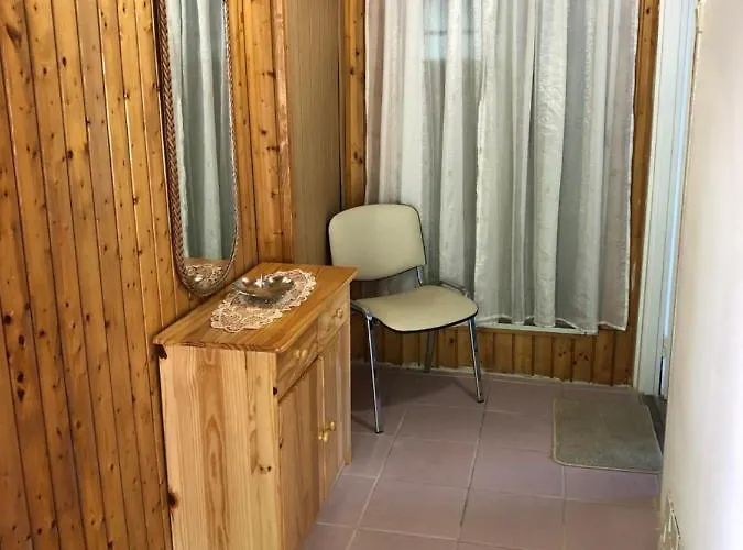 City Camping& Apartman &bungalow بيت ضيافة غيور