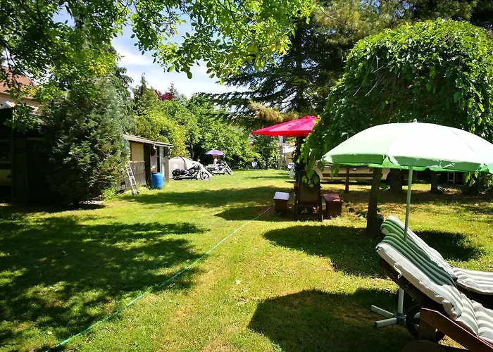 게스트하우스 City Camping& Apartman &bungalow