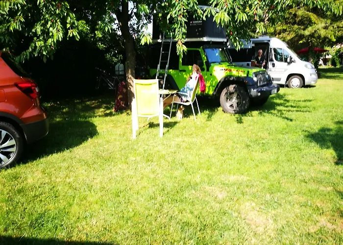City Camping& Apartman &bungalow